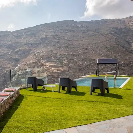 Vila Anastasis Luxury Andros With Heated Pool *