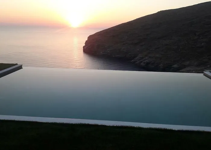 Anastasis Luxury Andros With Heated Pool Villa *
